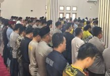 Kapolda Lampung Sampaikan Bela Sungkawa, Gelar Sholat Gaib Bersama Personel dan Masyarakat