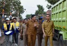 Bupati Muchendi Buka Keran Dana Bangub, Rp 30 Miliar untuk Perbaikan Jalan Tulung Selapan