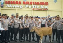 Momen Haru Pelepasan AKP Ujang Asnawi Setelah 36 Tahun 11 Hari Mengabdi di Polri