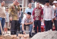Bupati OKI Tanggap, Bantu Warga Lewat Bedah Rumah