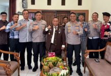 Kapolres OKI Beri Kejutan Ucapan Selamat HUT Kejaksaan RI ke-80