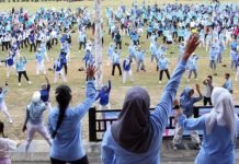 Haornas 2025 di Kalianda, Zita Anjani Pimpin Senam Massal Penuh Kebersamaan