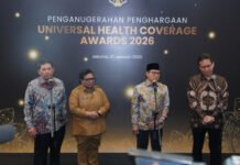 Dukung Program JKN, Ratusan Kepala Daerah Terima Penghargaan UHC Awards 2026