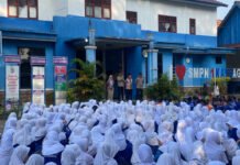 Sat Binmas Polres OKI Gelar Sosialisasi dan Penyuluhan Kamtibmas di SMPN 1 Kayuagung