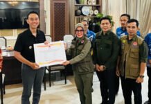 Bupati OKI Terima Bantuan Darurat Banjir Senilai Rp395,4 Juta dari BNPB RI