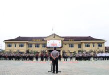 Kapolres OKI Tekankan Kedisiplinan dan Soliditas Antar Fungsi Saat Apel Pagi