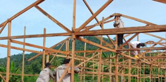 Capai 47 Unit, Pembangunan Huntara Sat Brimob Polda Sumbar Terus Berjalan di Pauh