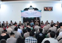 Peringati Isra Mi’raj, Polres OKI Perteguh Iman dan Kepedulian Sosial Personel