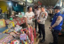 Cegah Gangguan Sebelum Terjadi, Subsatgas Binmas Polres OKI Imbau Pedagang Petasan