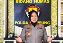 Dukung Gerakan Indonesia ASRI, Personel Polda Lampung Gelar Kurve Bersama