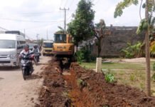 Antisipasi Gangguan Mobilitas Saat Puncak Musim Hujan dan Ramadan, Pemprov Lampung Tutup Jalan Berlubang