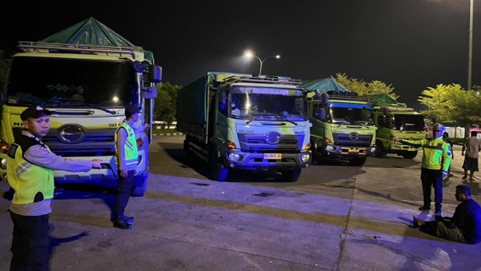 Penyekatan Tol Kramasan–Mesuji OKI, Truk Sumbu Tiga Diminta Tunggu Waktu Operasional