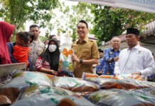 Program Berkah Pegawai OKI Bantu Ribuan Warga Jelang Idul Fitri