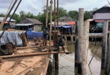 Satgas Jembatan Gantung Kuala Duabelas Pasang Tiang Pylon, Percepat Pembangunan Akses Penghubung Desa