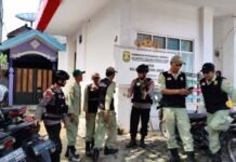 Brimob Intensifkan Patroli Dialogis Ramadan, Jamin Keamanan Kota Bandar Lampung