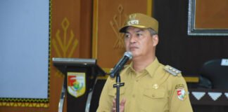 Pimpin Apel Bulanan Pemkab Tubaba, Inspektur Tekankan Kepatuhan LHKPN dan Efisiensi Energi