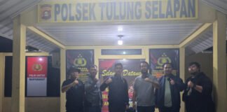 Kurang dari 24 Jam, Polisi Ringkus Pelaku Penusukan di Desa Petaling