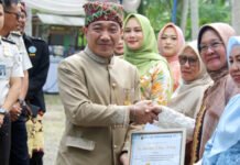 Dari UMKM Hingga Jurnalis, 13 Wanita Helau Lampung Selatan Diganjar Penghargaan di Hari Kartini 2026