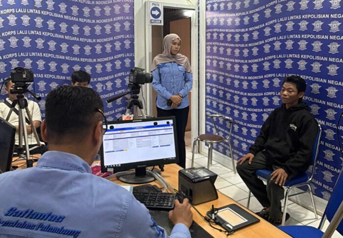 Polrestabes Palembang Berikan SIM D Gratis kepada Atlet Disabilitas Berprestasi