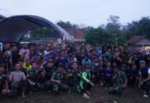 Semangat Kebersamaan, Satgas TMMD Kodim 0402/OKI Gelar Pertandingan Sepak Bola