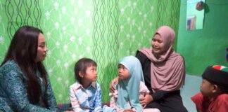 Tangis Ibu Desi Pecah, Tiga Anaknya Idap Thalasemia: Kehadiran Zita Anjani Bawa Harapan