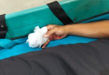 Pegawai BPBD Bandar Lampung Kehilangan Tiga Jari Saat Evakuasi Banjir di Kedaton