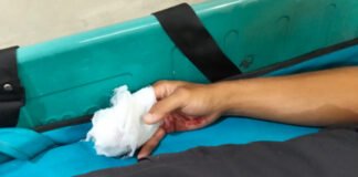 Pegawai BPBD Bandar Lampung Kehilangan Tiga Jari Saat Evakuasi Banjir di Kedaton