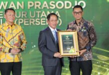 Dirut PLN Raih Green Leadership, PLN Sabet 11 PROPER Emas 2025