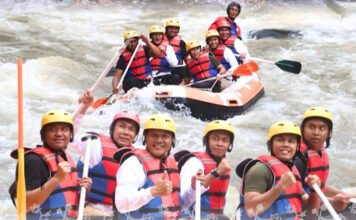 Menguji Adrenalin di Sungai Enim, Bupati Edison Promosikan Wisata Curup Tenang
