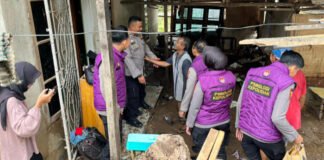 Polda Lampung Pulihkan Trauma dan Salurkan Bantuan untuk Korban Banjir di Way Halim