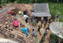 Percepatan Rehab RTLH, Satgas TMMD Kodim 0402/OKI Lanjutkan Pembongkaran Rumah Warga