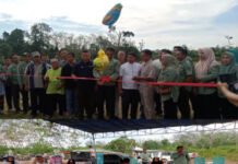 Pemdes Beruge Darat Resmikan Lapangan Sepak Bola Depati Laman