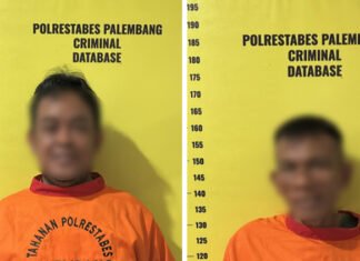 Dua Pria Diamankan dalam Patroli Subuh di Kertapati, Polisi Sita Senpi Rakitan dan Empat Sajam