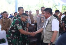 Dandim 0402/OKI Hadiri Gerakan Tanam Bersama Gubernur Sumsel di Desa Cahaya Bumi