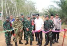 Pangdam II/Sriwijaya Hadiri Penutupan TMMD ke-128 Kodim 0402/OKI di Pematang Sukatani