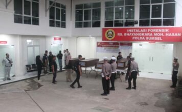 Polda Sumsel Serahkan Empat Jenazah Korban Kecelakaan Bus ALS kepada Keluarga