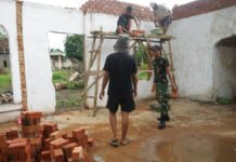 Genjot Pembangunan Musholla, Satgas TMMD Kodim 0402/OKI Tunjukkan Kepedulian