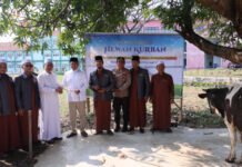 Semarak Idul Adha, Menteri Nusron Salurkan Hewan Kurban ke Ponpes Attaqwa