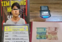 Polisi Menyamar Ringkus Pengedar Sabu di Karang Anyar