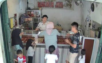 Harga Emas Perhiasan dan Murni Kompak Stabil Efek Libur Nasional