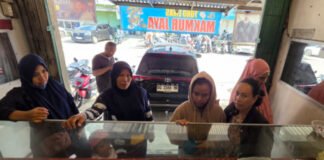 Amerika Jaga Dolar Tetap Stabil, Harga Emas Kompak Anjlok