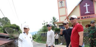 Ratusan ASN Tapsel Turun Bersihkan Kota Sipirok