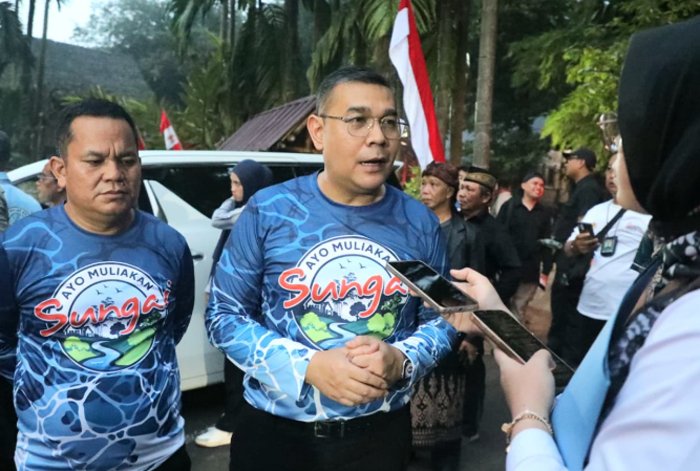 Hadiri Gerakan Nasional “AYO Muliakan Sungai”, Wamen Ossy: Memuliakan Sungai Berarti Memuliakan Negara