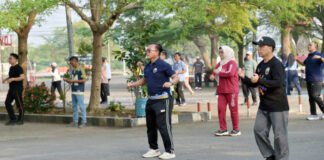 Jaga Kebugaran di Tengah Padatnya Tugas, ASN Lampung Selatan Kompak Senam Bersama di GWH