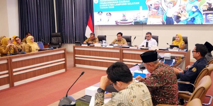 Masuk 5 Besar PKPD Lampung 2026, Bupati Egi: Penghargaan Hanyalah Bonus, Pembangunan Berdampak Jadi Prioritas