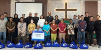 Hadirkan Manfaat Nyata bagi Masyarakat, BRI Region 4 Palembang Salurkan Bantuan Sembako ke Enam Gereja