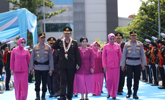Kapolda Sumsel Pimpin Wisuda Purnabakti 187 Personel