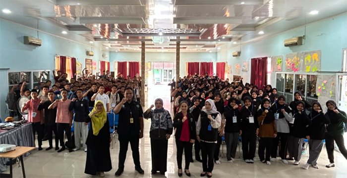 MPLS Dimanfaatkan BNNK OKI untuk Tanamkan Semangat Anti Narkoba di Kalangan Pelajar