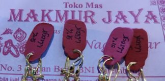 Akhir Pekan Harga Emas Murni dan Perhiasan di Palembang Kompak Merosot Tajam