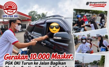 Gerakan 10.000 Masker, PGK OKI Bagikan Masker Gratis di Tengah Kabut Asap Karhutla
